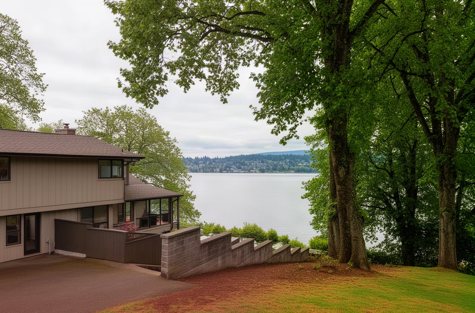 Lakefront home with retaining wall in Kirkland